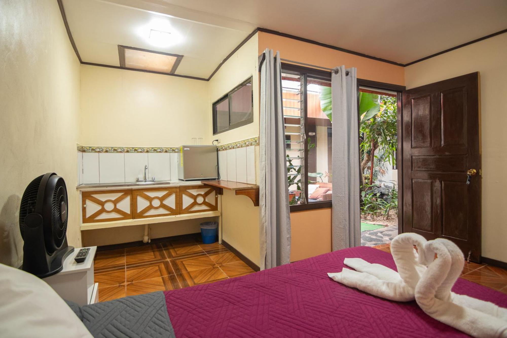 Hotel Las Ardillas モンテベルデ エクステリア 写真