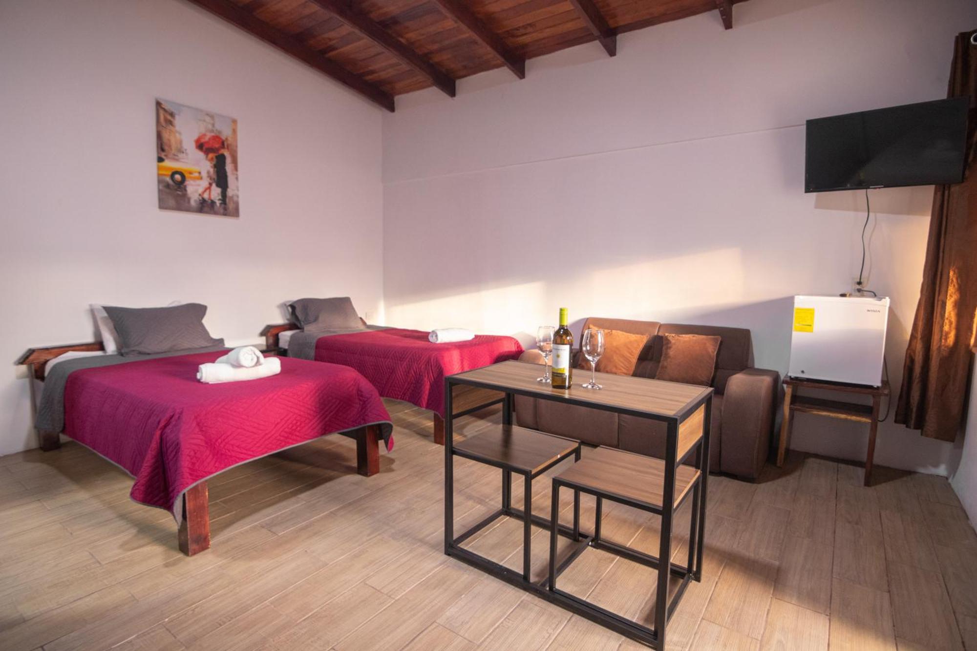 Hotel Las Ardillas モンテベルデ エクステリア 写真