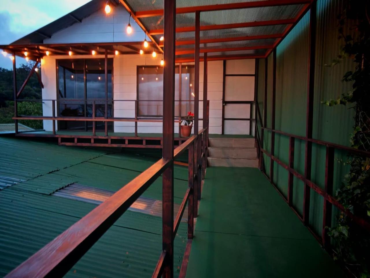 Hotel Las Ardillas モンテベルデ エクステリア 写真