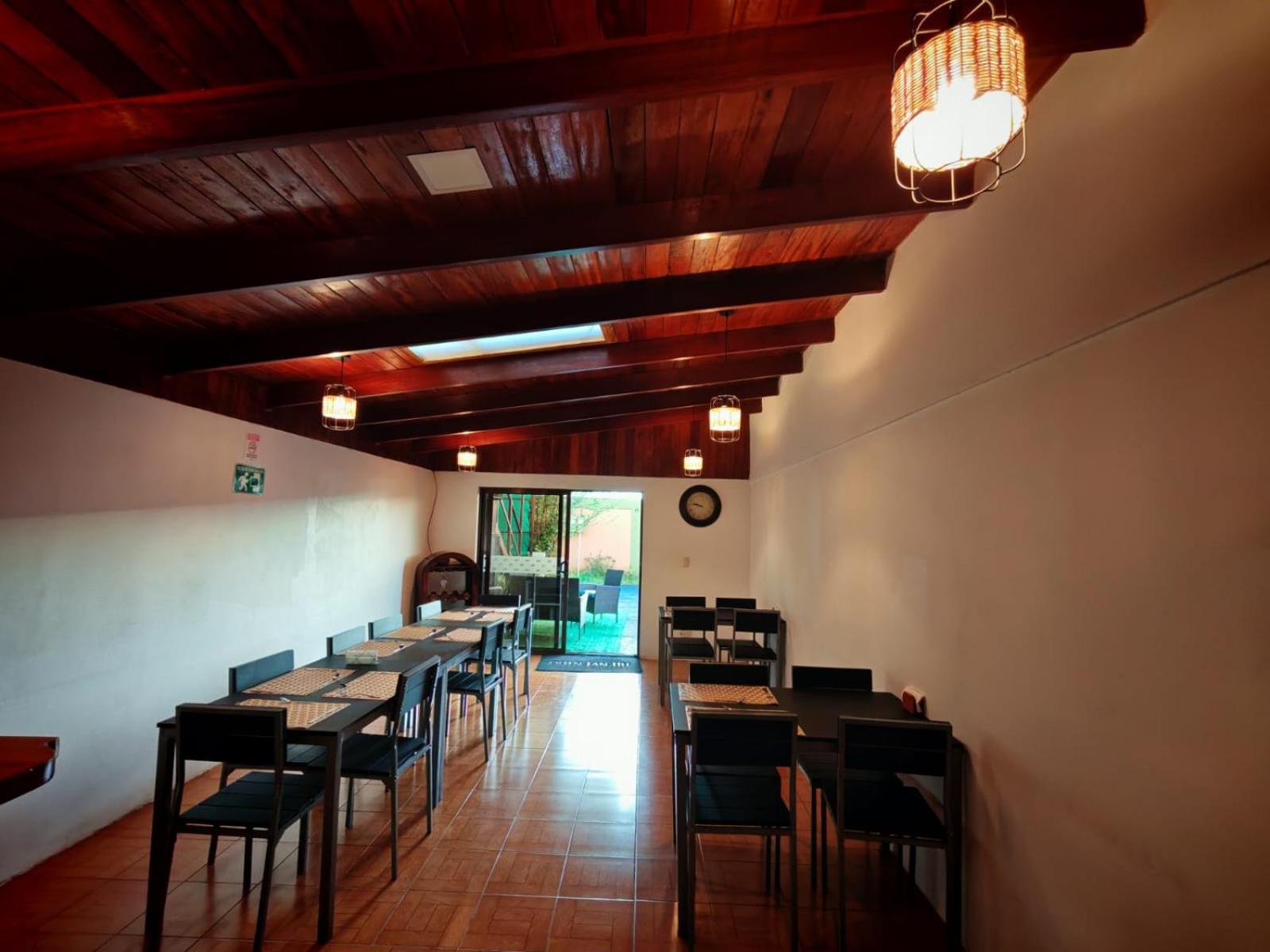 Hotel Las Ardillas モンテベルデ エクステリア 写真